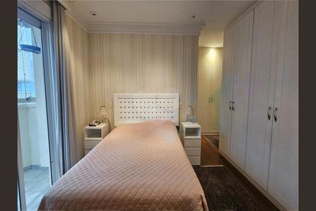 Apartamento à venda com 237m², 4 quartos e 5 vagas