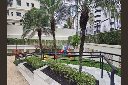 Apartamento à venda com 237m², 4 quartos e 5 vagas