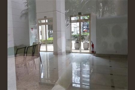 Apartamento à venda com 237m², 4 quartos e 5 vagas