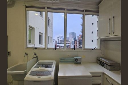 Apartamento à venda com 237m², 4 quartos e 5 vagas