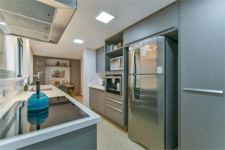Apartamento à venda com 4 quartos, 305m² em Jardim Morumbi, São Paulo