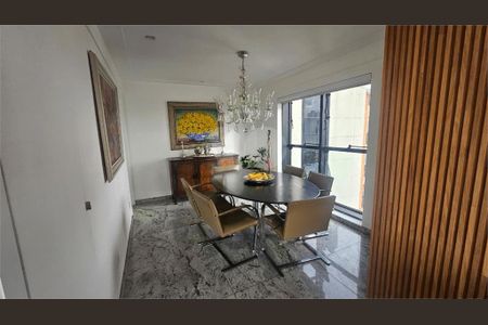 Apartamento à venda com 3 quartos, 181m² em Jardim Leonor, São Paulo