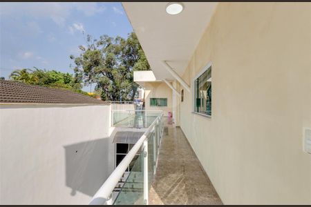 Casa à venda com 3 quartos, 320m² em Jardim Marajoara, São Paulo