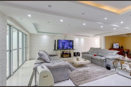 Casa à venda com 3 quartos, 320m² em Jardim Marajoara, São Paulo