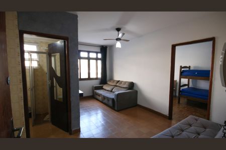 Sala de apartamento para alugar com 1 quarto, 54m² em Canto do Forte, Praia Grande