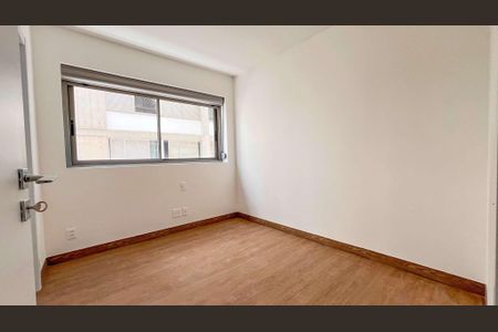 Apartamento à venda com 3 quartos, 110m² em Funcionários, Belo Horizonte