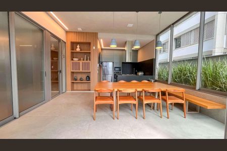 Apartamento à venda com 3 quartos, 110m² em Funcionários, Belo Horizonte