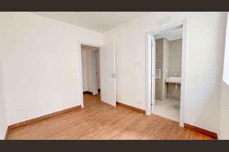 Apartamento à venda com 3 quartos, 110m² em Funcionários, Belo Horizonte