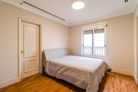 Apartamento à venda com 347m², 4 quartos e 5 vagasSuíte 4