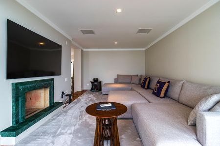 Apartamento à venda com 347m², 4 quartos e 5 vagasSala de TV