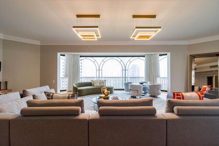 Apartamento à venda com 347m², 4 quartos e 5 vagasSala