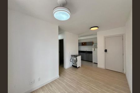 Sala de apartamento para alugar com 1 quarto, 47m² em Centro, Campinas