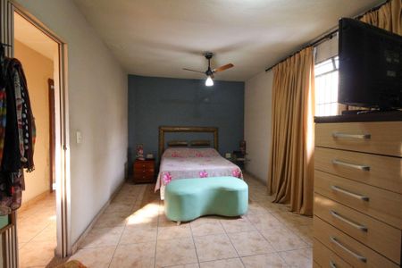 Casa à venda com 4 quartos, 187m² em Carlos Prates, Belo Horizonte