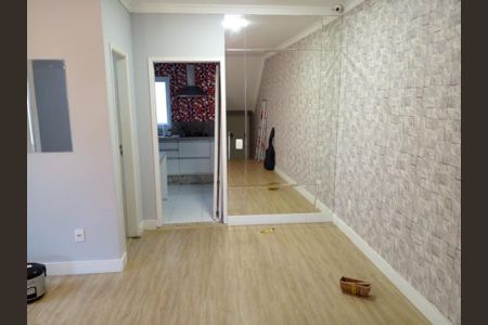 Casa à venda com 3 quartos, 150m² em Vila Marari, São Paulo