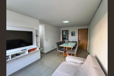 Apartamento à venda com 2 quartos, 65m² em União, Belo Horizonte