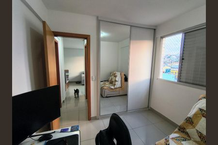 Apartamento à venda com 2 quartos, 65m² em União, Belo Horizonte
