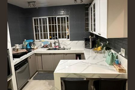 Cozinha de casa de condomínio para alugar com 3 quartos, 100m² em Taquara, Rio de Janeiro