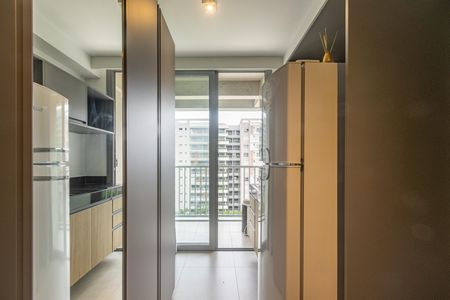 Studio para alugar com 25m², 1 quarto e sem vaga Studio para alugar com 25m², 1 quarto e sem vagaCozinha