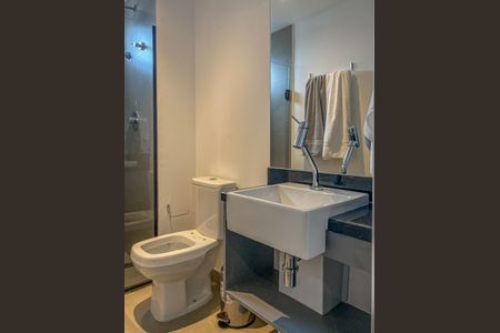 Studio para alugar com 25m², 1 quarto e sem vaga Studio para alugar com 25m², 1 quarto e sem vagaBanheiro