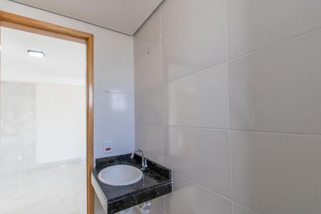Apartamento à venda com 50m², 2 quartos e 1 vaga Apartamento à venda com 50m², 2 quartos e 1 vagaBanheiro