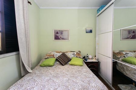 Casa à venda com 300m², 3 quartos e 1 vaga Casa à venda com 300m², 3 quartos e 1 vagaQuarto 2