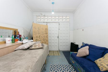 Casa à venda com 300m², 3 quartos e 1 vaga Casa à venda com 300m², 3 quartos e 1 vagaEscritório