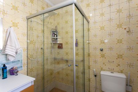 Casa à venda com 300m², 3 quartos e 1 vaga Casa à venda com 300m², 3 quartos e 1 vagaBanheiro 1