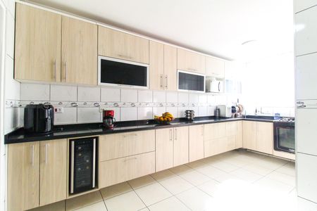 Apartamento à venda com 63m², 2 quartos e 1 vagaCozinha