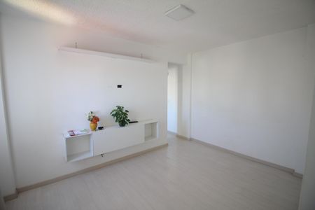 Sala de apartamento para alugar com 2 quartos, 48m² em Santa Helena (barreiro), Belo Horizonte