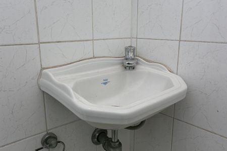 Apartamento à venda com 79m², 2 quartos e 1 vaga Apartamento à venda com 79m², 2 quartos e 1 vagaBanheiro de Serviço