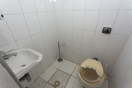 Apartamento à venda com 79m², 2 quartos e 1 vaga Apartamento à venda com 79m², 2 quartos e 1 vagaBanheiro de Serviço