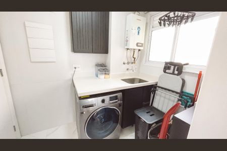 Apartamento à venda com 80m², 3 quartos e 2 vagas Apartamento à venda com 80m², 3 quartos e 2 vagasÁrea de Serviço