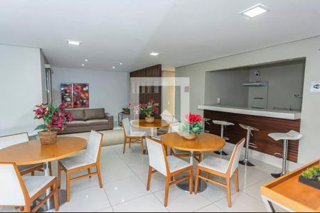 Apartamento à venda com 80m², 3 quartos e 2 vagas Apartamento à venda com 80m², 3 quartos e 2 vagasÁrea comum - Salão de festas