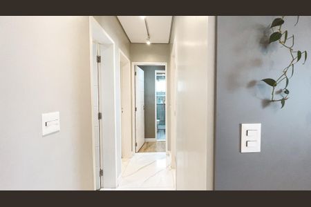 Apartamento à venda com 80m², 3 quartos e 2 vagas Apartamento à venda com 80m², 3 quartos e 2 vagasCorredor