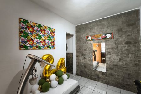 Casa à venda com 470m², 3 quartos e 4 vagasEdícula - Sala