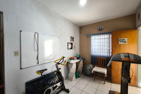 Casa à venda com 470m², 3 quartos e 4 vagasEdícula - Sala