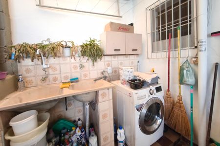 Casa à venda com 470m², 3 quartos e 4 vagasÁrea de Serviço