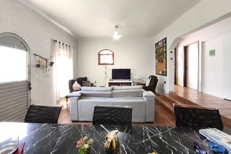 Casa à venda com 470m², 3 quartos e 4 vagasSala de Jantar