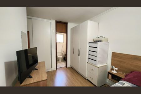 Apartamento à venda com 84m², 2 quartos e 1 vaga Apartamento à venda com 84m², 2 quartos e 1 vagaQuarto Suíte
