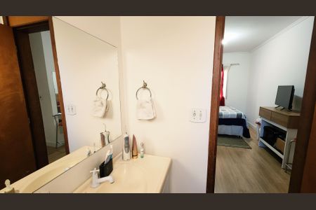 Apartamento à venda com 84m², 2 quartos e 1 vaga Apartamento à venda com 84m², 2 quartos e 1 vagaBanheiro da Suíte