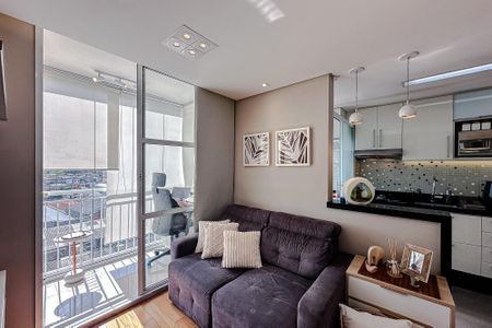 Sala de apartamento à venda com 2 quartos, 45m² em Jardim Sabara, São Paulo