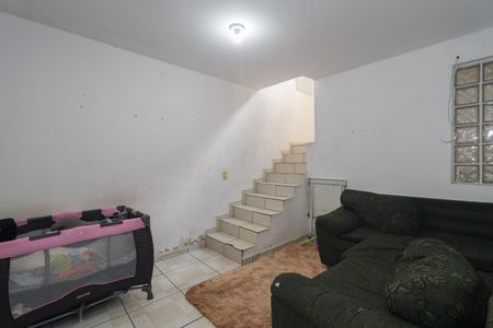 Sala de casa para alugar com 2 quartos, 60m² em Parque Pinheiros, Taboão da Serra