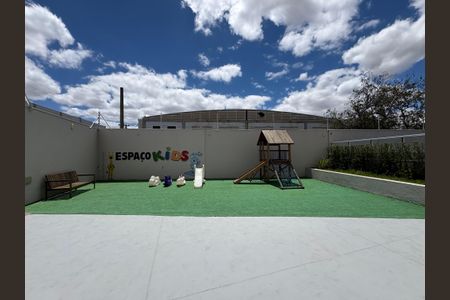 Apartamento à venda com 54m², 2 quartos e 1 vaga Apartamento à venda com 54m², 2 quartos e 1 vagaÁrea comum - Playground