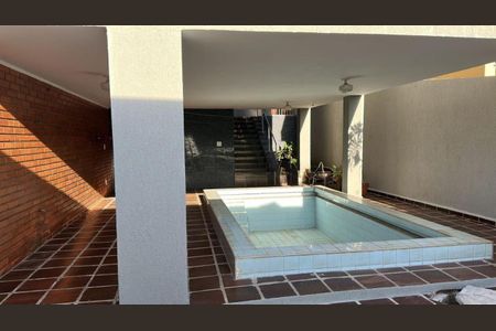 Casa à venda com 277m², 3 quartos e 4 vagas Casa à venda com 277m², 3 quartos e 4 vagasFoto 125