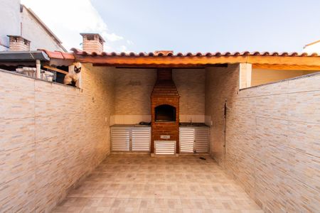 Casa à venda com 114m², 3 quartos e 2 vagas Casa à venda com 114m², 3 quartos e 2 vagasÁrea comum - Churrasqueira