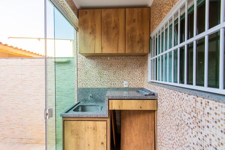 Casa à venda com 114m², 3 quartos e 2 vagas Casa à venda com 114m², 3 quartos e 2 vagasÁrea de Serviço