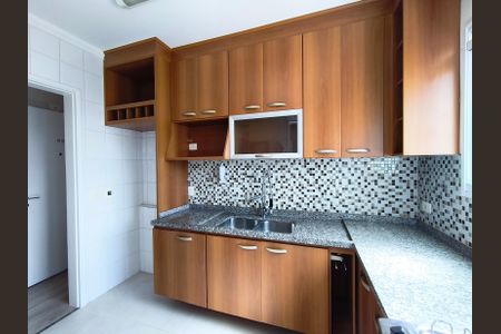 Apartamento à venda com 58m², 2 quartos e 1 vagaCozinha