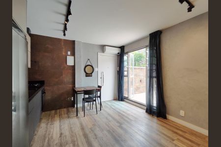 Sala de apartamento para alugar com 1 quarto, 70m² em Grajaú, Rio de Janeiro