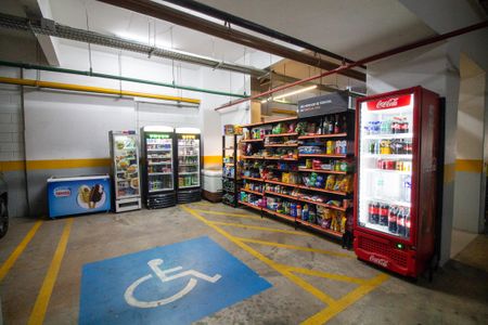 Apartamento para alugar com 71m², 2 quartos e 2 vagas Apartamento para alugar com 71m², 2 quartos e 2 vagasÁrea comum - Minimercado