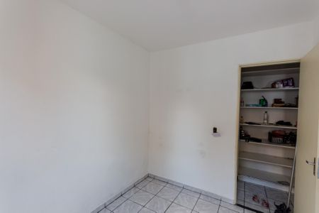 Quarto 1 de apartamento para alugar com 2 quartos, 44m² em Parque Erasmo Assunção, Santo André